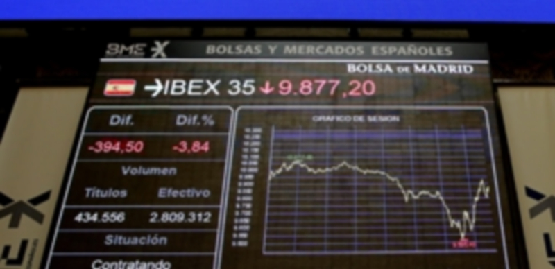 El Ibex cae un 5,01% y registra su mayor desplome desde 2012 1 La bolsa española ha perdido hoy el 5