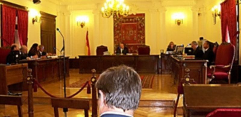 La sala de la Audiencia Provincial de León durante la vista de este martes sobre el crimen de Isabel Carrasco. / E. P.