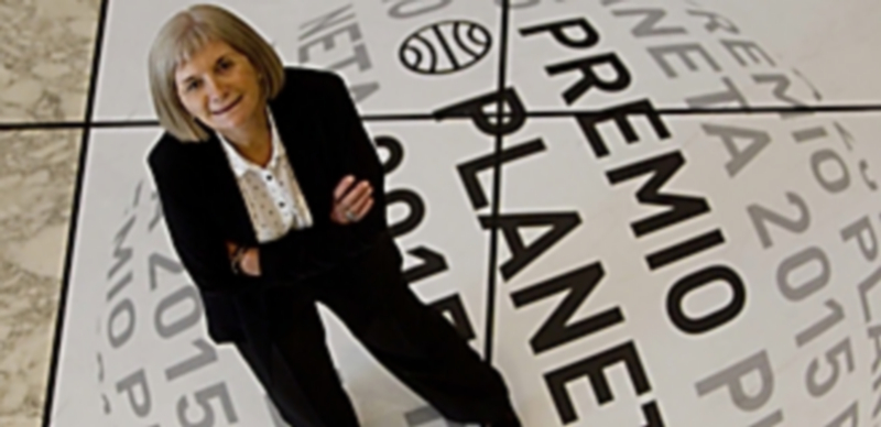 La escritora española Alicia Giménez-Bartlett