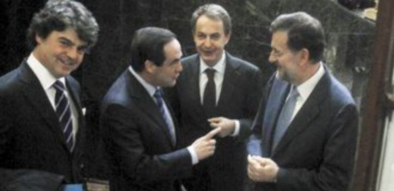 Jorge Moragas (i) lleva haciendo una ronda de entrevistas con líderes europeos para defender la credibilidad de España. / Efe