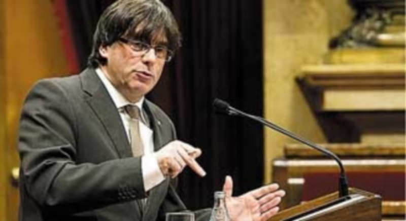 Puigdemont promete llevar a los catalanes a las “puertas de un nuevo Estado” 1 El presidente de la Generalitat
