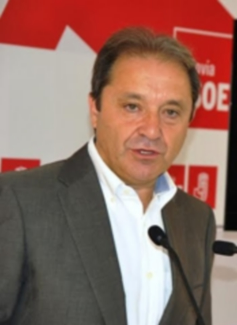 El PSOE propugna frente al PP un sistema de pensiones “más solidario” 1 Juan Luis Gordo. / Clamores