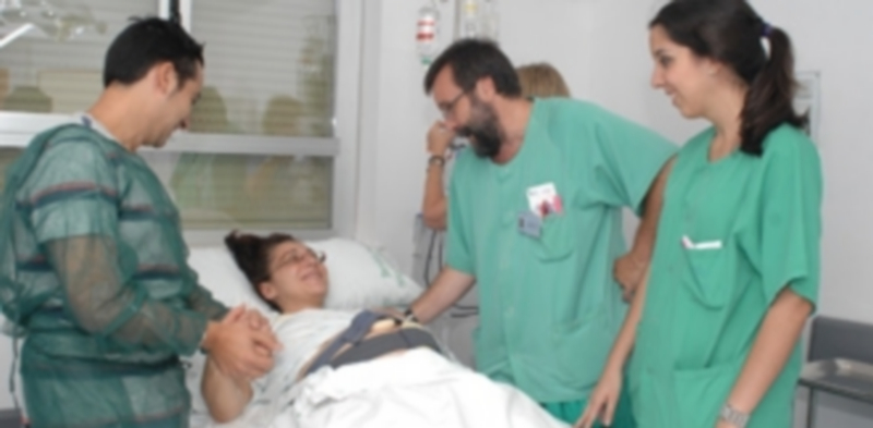 El Consejo General de Enfermería advierte del riesgo de llevar un parto sin la atención médica y profesional necesaria. / Europa Press