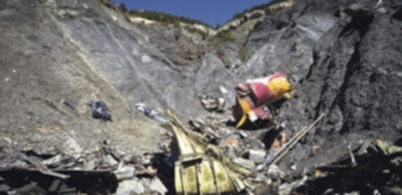 Los miembros de los equipos de rescate han terminado las labores. / Efe