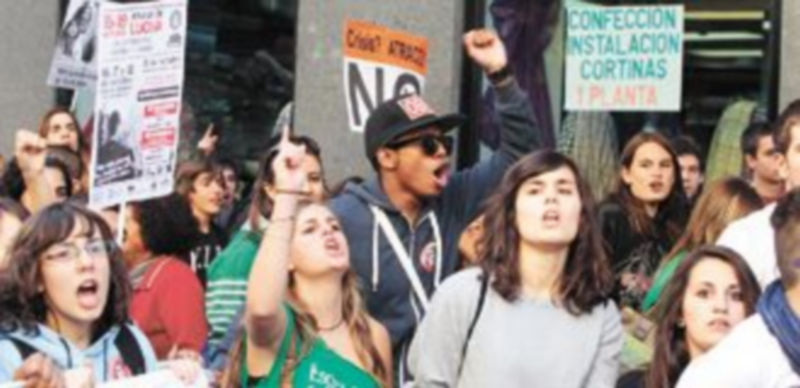 Las concretaciones de estudiantes se sucedieron ayer en centros de toda España. / Europa Press