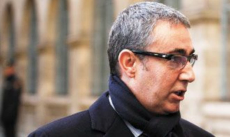 El antiguo profesor de la Escuela de negocios Esade ha visto cómo su situación se ha vuelto más complicada con esta nueva revelación.