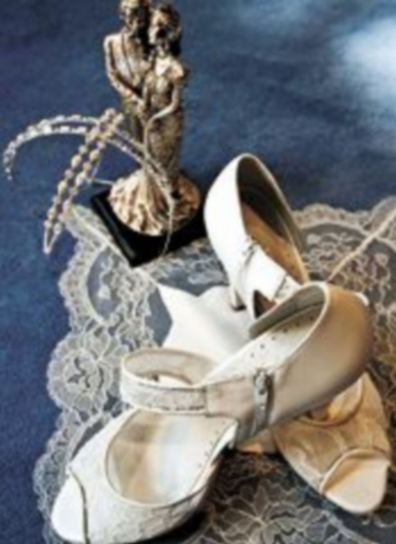 España no se casa 1 La tasa de casamientos en España es cada vez más baja. / Luis López Araico