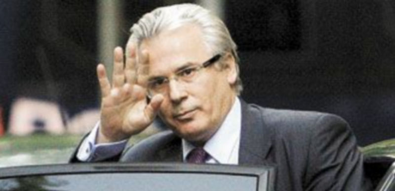 El juez Baltasar Garzón abandonando la Audiencia Nacional el pasado mes de mayo. / EFE