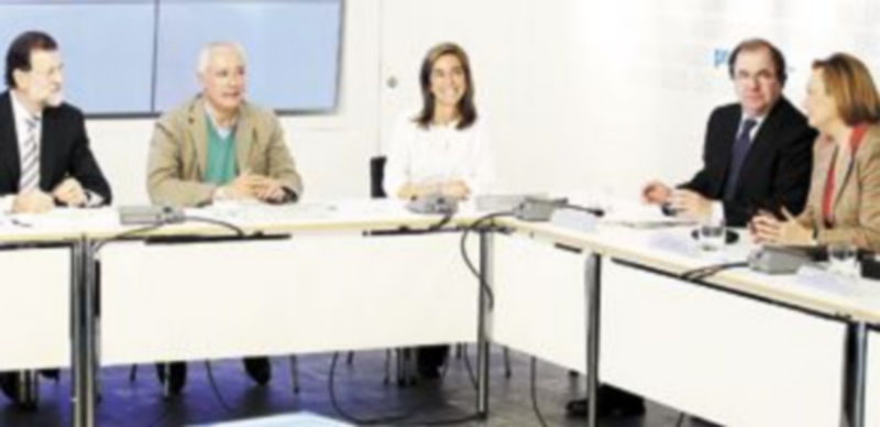 De izquierda a derecha: Mariano Rajoy