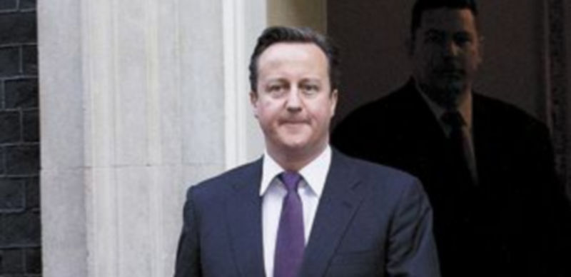 Cameron descartó que en su decisión influyese el sector bancario. / Reuters.