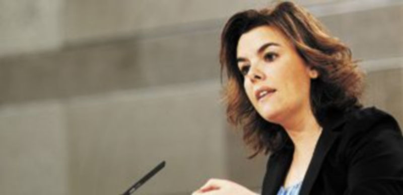 Soraya Sáenz de Santamaría en su comparecencia ante los medios de comunicación. / Reuters