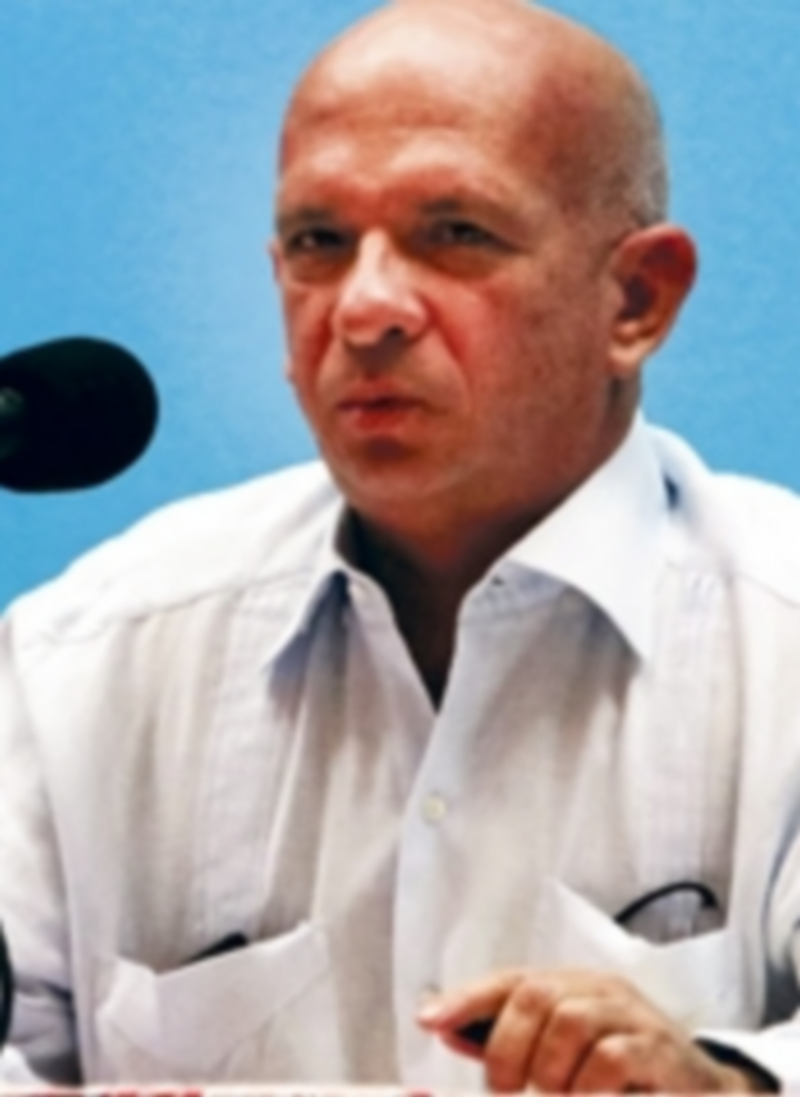 Hugo Carvajal se dirige a los participantes del Encuentro Nacional de la Gran Misión A Toda Vida Venezuela. / Efe