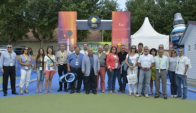 Foto de familia de los participantes en la Asamblea General de la Asociación de Clubes y Dirigentes