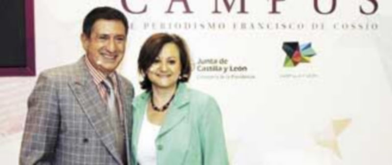 El periodista Jesús Fonseca y Cristina Gallach del Consejo de Europa