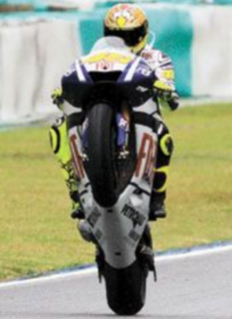 El italiano Valentino Rossi tendrá complicado lograr su décimo Mundial. / Efe