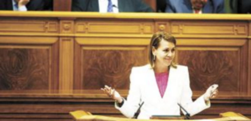 Cospedal justificó la reducción de diputados en base a la difícil situación que está atravesando el país. / Yolanda Lancha