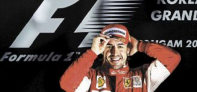 Alonso no se ha bajado del podio desde que triunfó en el Gran Premio de Italia. / Reuters