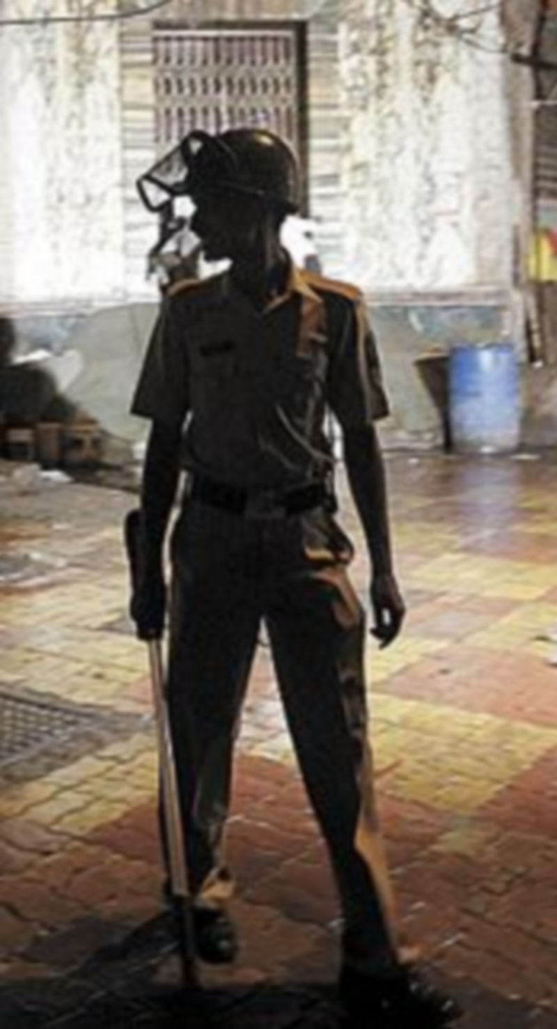 Las autoridades buscan a los autores.