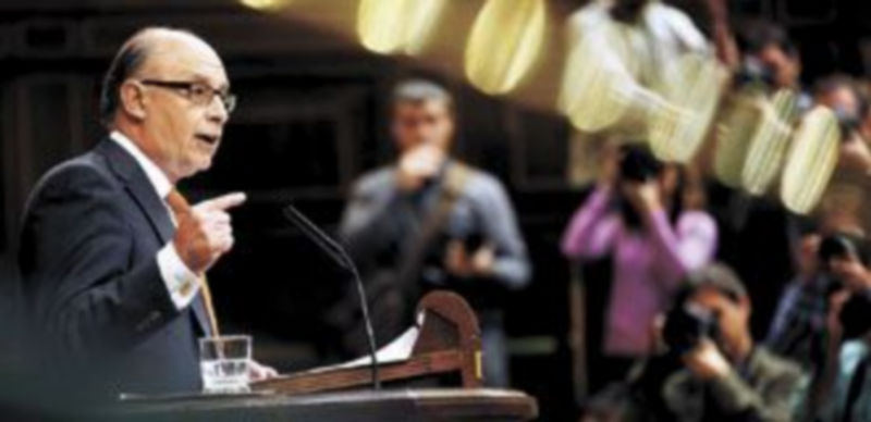 El titular de la cartera de Hacienda