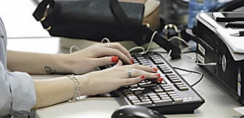 CSI-F espera que el Gobierno regional acepte un número considerable de cursos de formación solicitados para “mejorar los servicios públicos”. / Europa Press