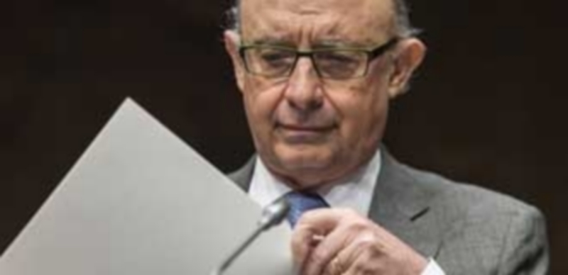Montoro ve innecesaria la multa de Bruselas por incumplir el déficit 1 El ministro de Hacienda