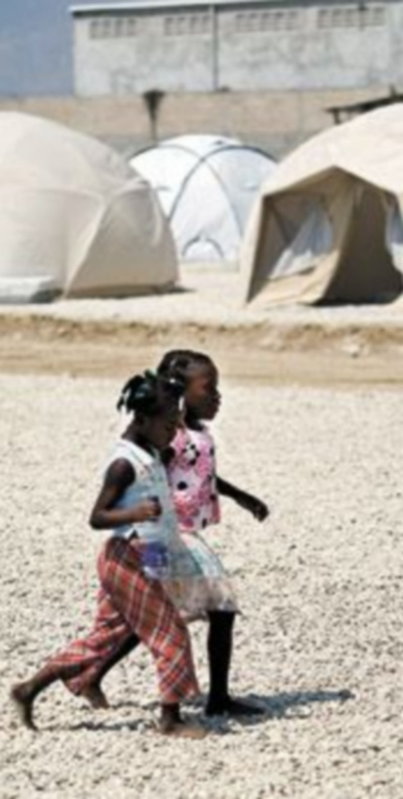 Las estimaciones cifran en 3.900 millones de euros la recuperación de la isla. / Efe