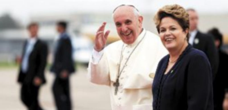 El Pontífice fue recibido por la presidenta de Brasil