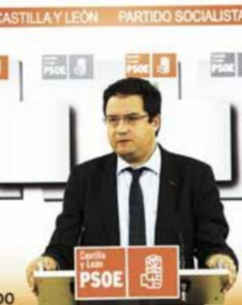 El líder regional del PSOE