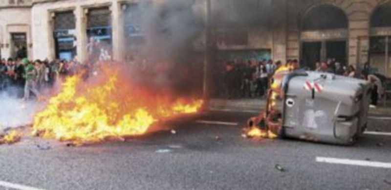 Los violentos se emplearon a fondo especialmente en Cataluña