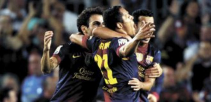 Adriano coló un potente disparo por la escuadra valencianista para abrir el marcador y