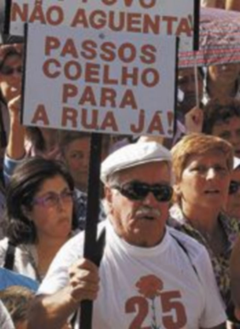 Las protestas en Lisboa se desarrollan con gritos contra el Ejecutivo. / reuters