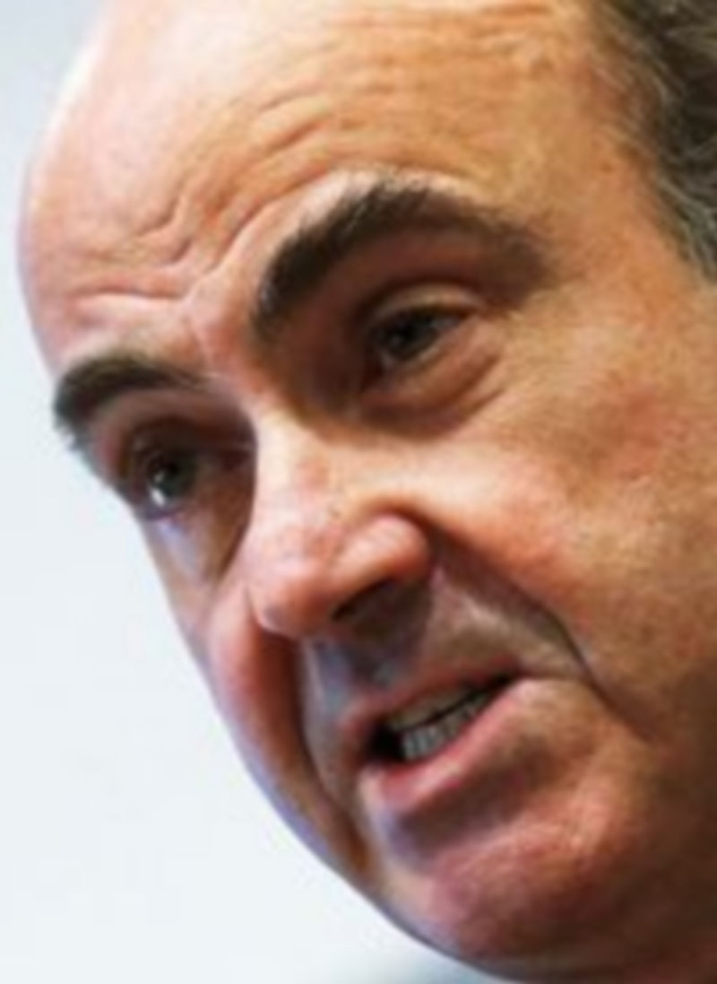 El ministro de Economía subrayó que los indicadores económicos muestran que el desarrollo español se separa positivamente de los malos datos europeos. / Reuters