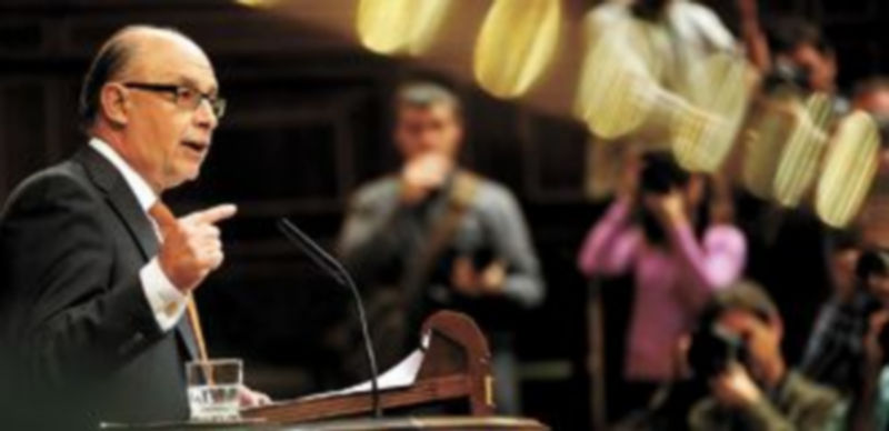 El ministro de Hacienda y Administraciones Públicas