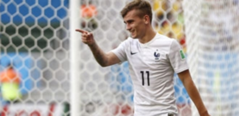 Griezmann celebra el segundo tanto francés. / Efe
