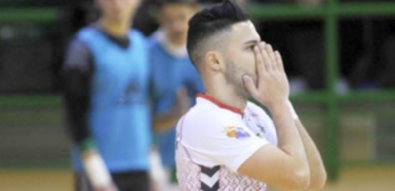 Juanfran continúa en el Naturpellet Segovia una temporada más 1 El ala murciano Juanfran. / KAMARERO