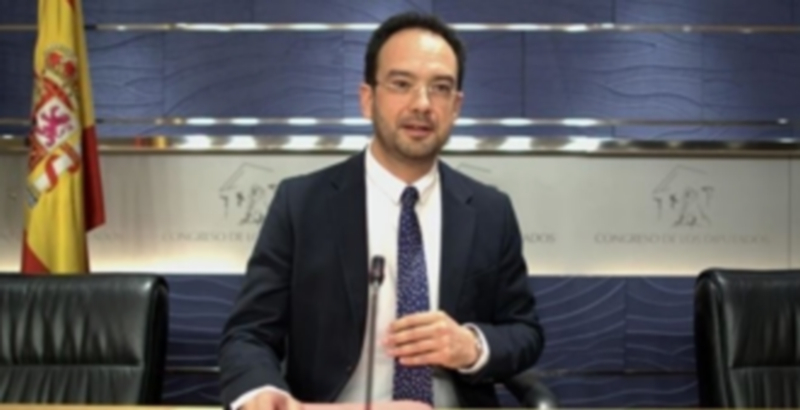 El portavoz socialista en el Congreso de los Diputados