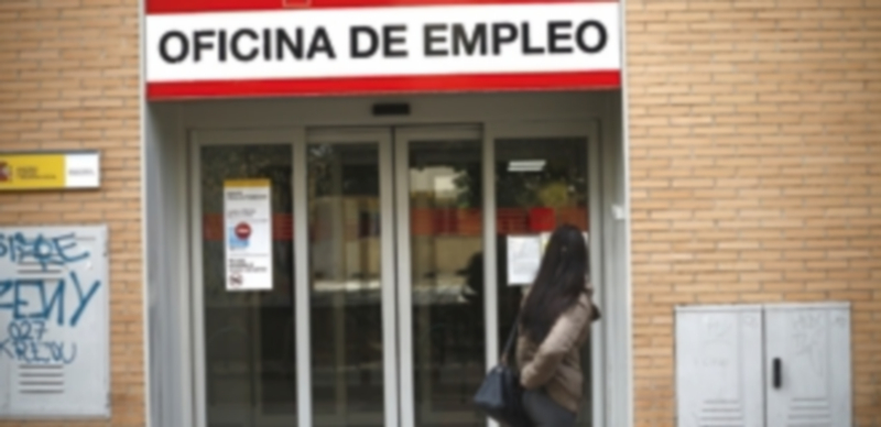 El Consejo de Ministros aprobó ayer el decreto ley por el que se prorroga por un año el PAE. / Europa Press