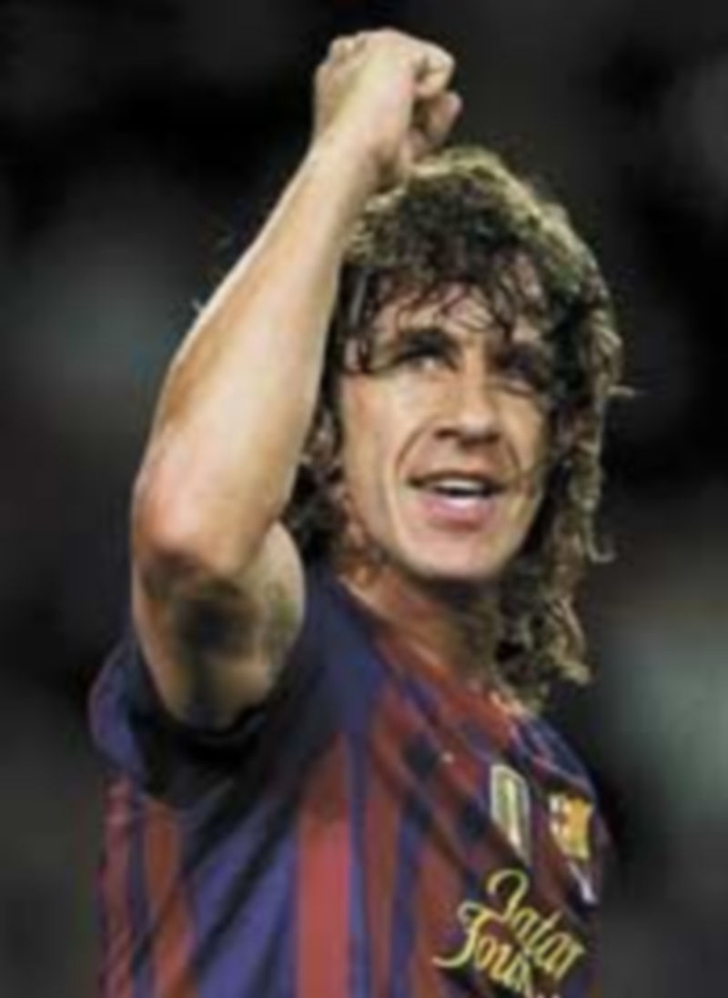Puyol: «Quiero acabar aquí» 1 El capitán ha pasado un verano muy duro debido a su lesión. / Reuters