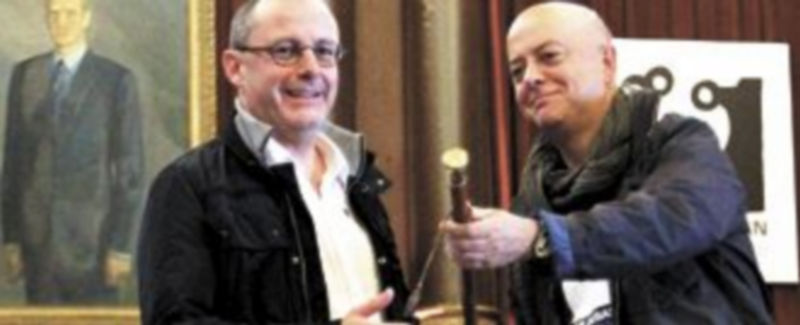 Odón Elorza (d) anunció que no iría a la investidura de Juan Karlos Izaguirre