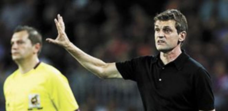 El técnico azulgrana ha arrancado con buen pie en el banquillo. / Reuters