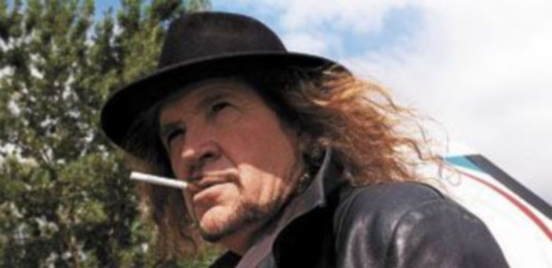 Kim Densalat está convencido de que lo descafeinado vende cada día más