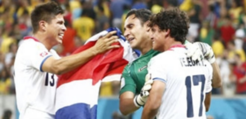 Keylor Navas se convirtió en el nuevo héroe de Costa Rica. / Efe