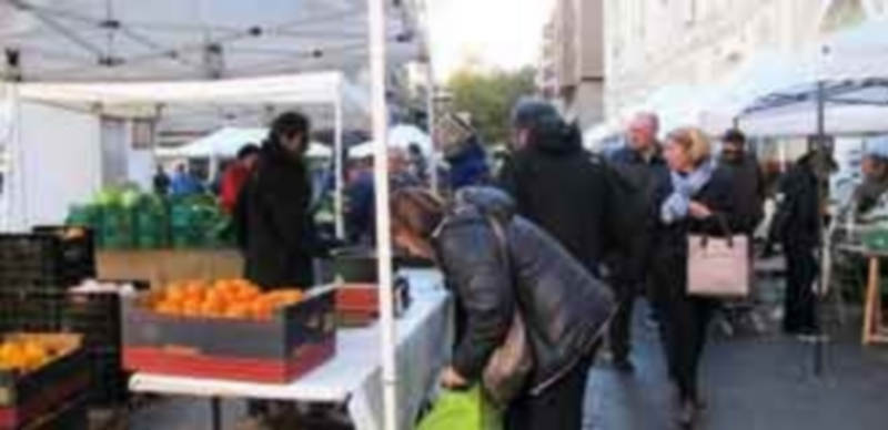 La crisis expulsa a tres millones de españoles de la clase media 1 El incremento de la disgualdad tiene su origen en el incremento del paro. / E.P.