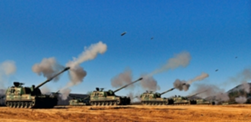 Imagen de archivo de noviembre de 2014 durante unas maniobras militares en Yeoncheon-gun