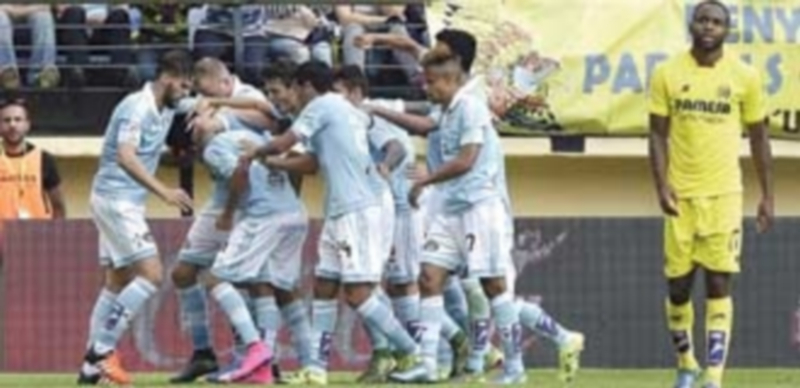 Los jugadores del Celta celebran el gol de la victoria ante el Villarreal
