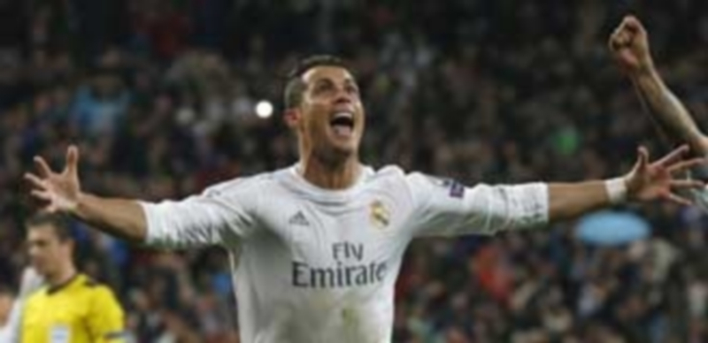 Cristiano siempre creyó 1 Cristiano Ronaldo celebra el tercer gol del Real Madrid y su ‘hat trick’ particular para confirmar el pase del conjunto blanco a las semifinales de la Champions. / EFE