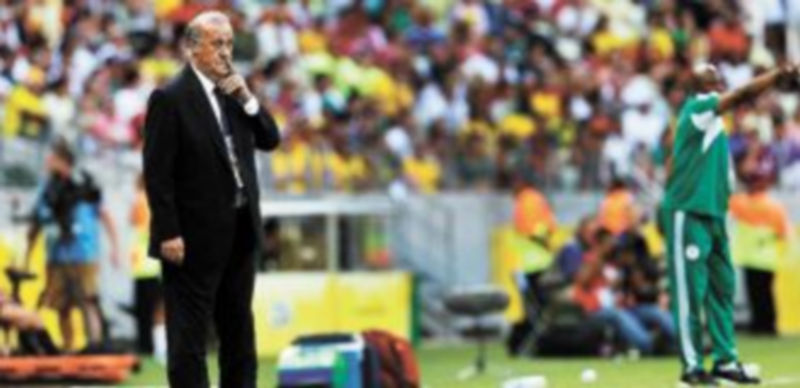 El técnico salmantino cumplió el pasado sábado ante Nigeria su partido número 75 al frente de la selección española. / Efe