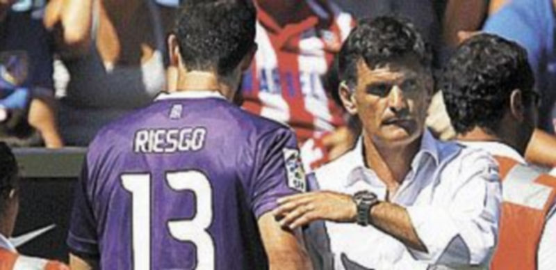 Riesgo abandona el terreno de juego.