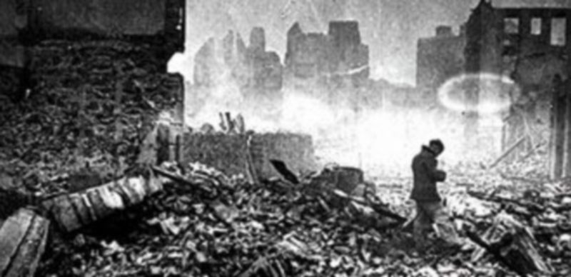 El pintor malagueño Pablo Ruiz Picasso reflejó el sufrimiento de la masacre en su cuadro más conocido.