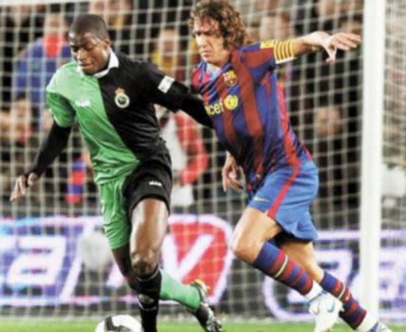 Carles Puyol recalcó que el Stuttgart pondrá las cosas difíciles mañana al Barcelona. / EFE